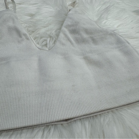 Free People Intimately Seamless Ribbed V Neck Crop Bra Tank Top White - Picture 4 of 15